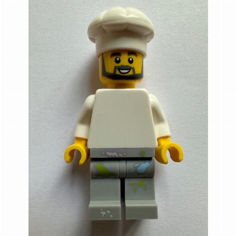 Minifigurka Chef - White Torso, Light Gray Legs, Paint Spots