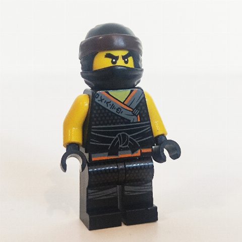 Minifigurka Cole (Sons of Garmadon)