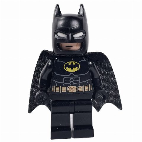Minifigurka Batman, Black Suit, Black Cape and Cowl, Yellow Batman Logo, White Goggles (37157 Cape)