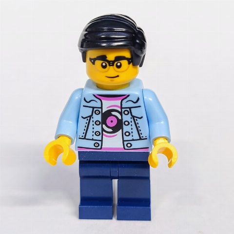 Minifigurka Bright Light Blue Torso, Dark Blue Legs, Black Hair