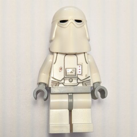 Minifigurka Snowtrooper, Light Bluish Gray Hips, Neck Bracket with Printed 1 x 1 Tile