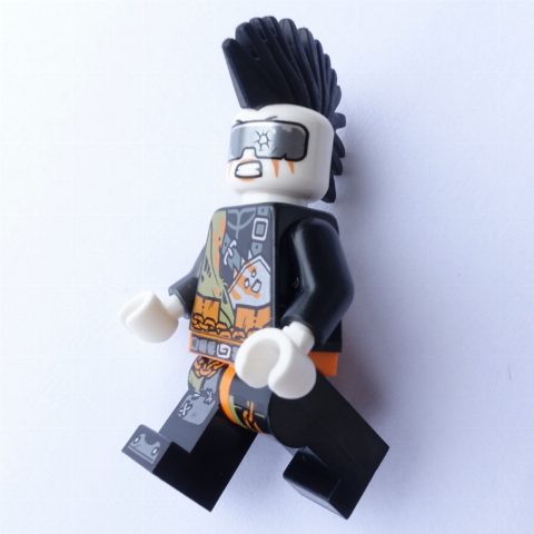 Minifigurka Jet Jack with Tattered Torso