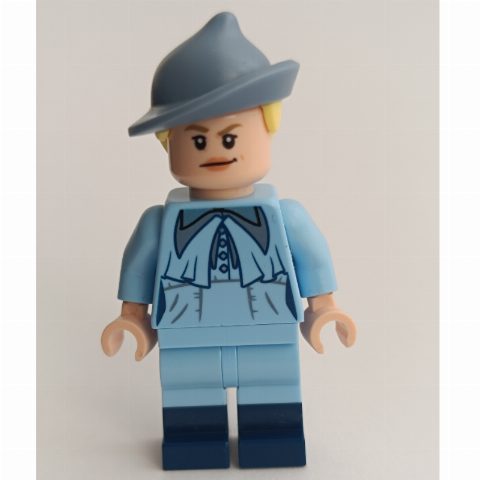 Minifigurka Fleur Delacour, Bright Light Blue Outfit, Sand Blue Hat