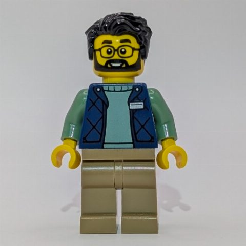 Minifigurka LEGO Employee, Dark Blue Torso, Dark Tan Legs, Black Hair