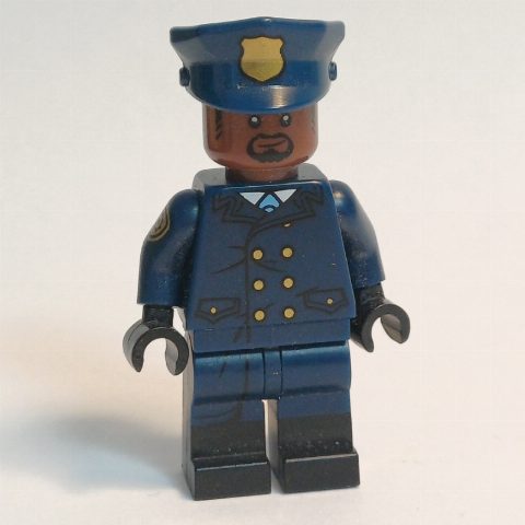 Minifigurka GCPD Officer in Dark Blue Police Hat with Gold Badge