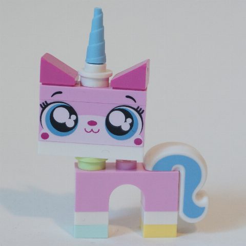 Minifigurka Unikitty, Light Aqua Foot, Closed Mouth, Round Eyes (Dimensions)
