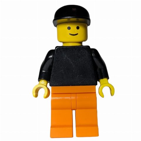 Minifigurka Black Torso, Orange Legs, Black Cap