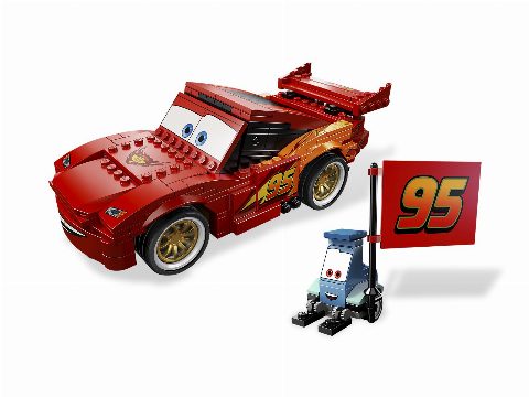 Zestaw LEGO Ultimate Build Lightning McQueen (Cars)