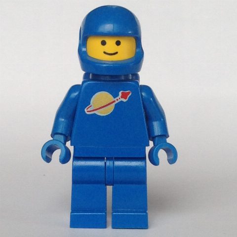 Minifigurka Classic Spaceman, Blue with Airtanks (2446 Helmet)