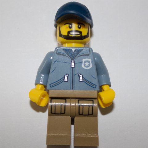 Minifigurka Policeman Ranger Ralph, Sand Blue Jacket with Pockets and 'POLICE' on Back, Dark Blue Cap, Beard