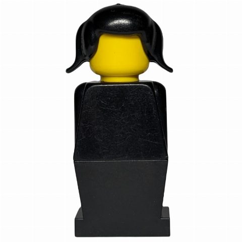 Minifigurka LEGOLAND Female Black