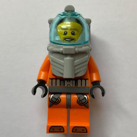 Minifigurka Diver, Man, Orange Wetsuit, Diving Helmet with Visor, Beard