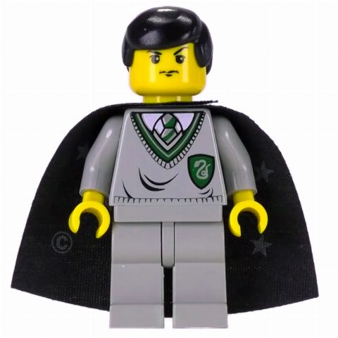 Minifigurka Gregory Goyle / Harry Potter, Yellow Skin, Slytherin Sweater with Crest, Cape with Stars