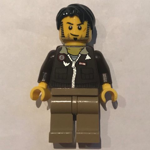 Minifigurka Jake Raines in Reddish Brown Jacket