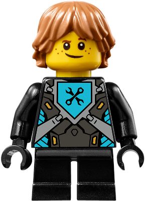 Minifigurka Robin Underwood with Short Legs and Hair