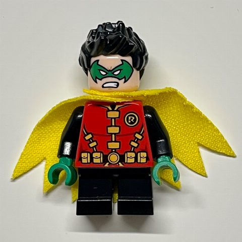 Minifigurka Robin with Green Eyemask and Hands, Short Legs, and Yellow Cape