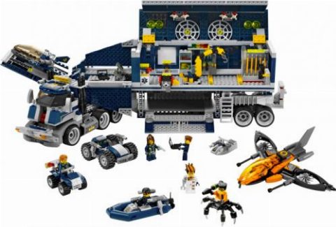 Zestaw LEGO Mission 6: Mobile Command Center (Agents)