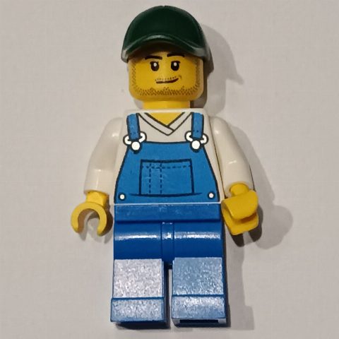 Minifigurka White Torso, Blue Overall, Dark Green Cap