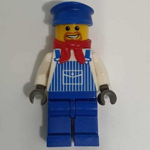 Minifigurka Train Machinist - White Torso, Blue Striped Overall, Blue Hat