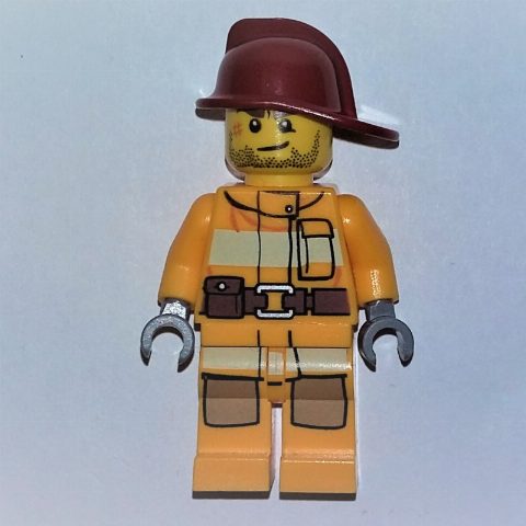 Minifigurka Fireman, Bright Light Orange Fire Suit, Dark Red Helmet, Scar