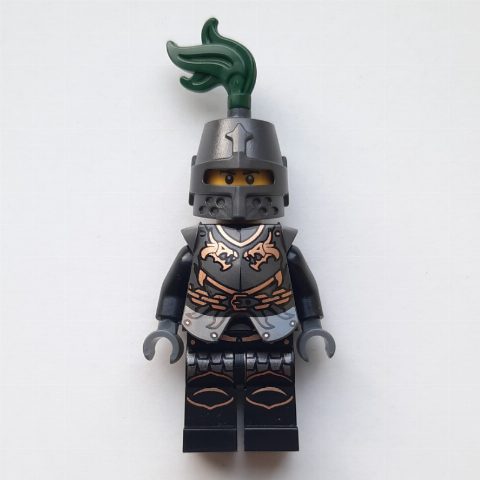 Minifigurka Dragon Knight, Black, Armor, Helmet with Dark Green Plume (Pearl Titanium)