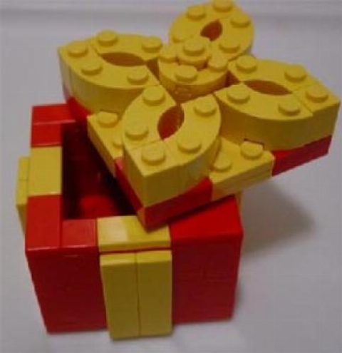 Zestaw LEGO Holiday Gift Box (Red Box, Yellow Trim With Removable Top) (Legoland California) (Legoland Parks)