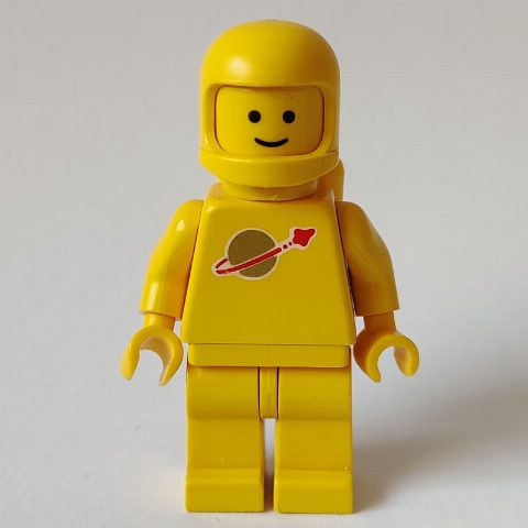 Minifigurka Classic Spaceman, Yellow with Airtanks (2446 Helmet)
