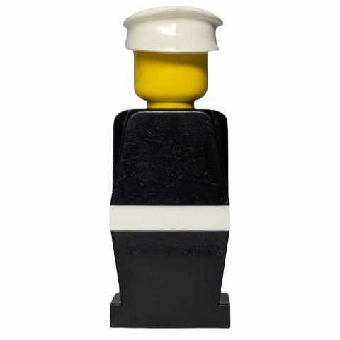 Minifigurka LEGOLAND Police - Black, White Hat, White Belt