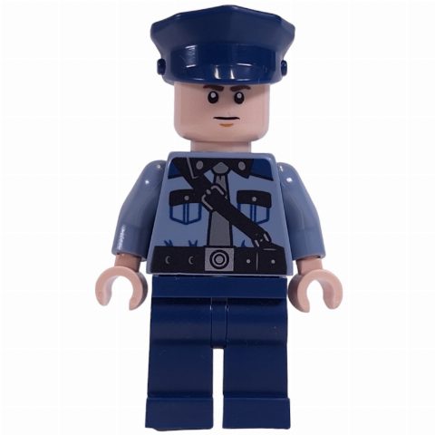 Minifigurka Guard, Sand Blue Torso, Dark Blue Legs, Dark Blue Cap, Light Nougat Head