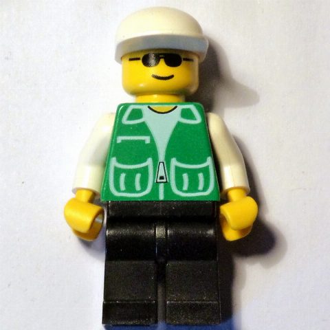 Minifigurka Man, Green Jacket, Black Legs, White Cap