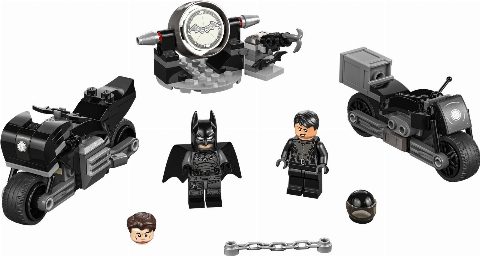 Zestaw LEGO Batman & Selina Kyle Motorcycle Pursuit (Super Heroes DC)