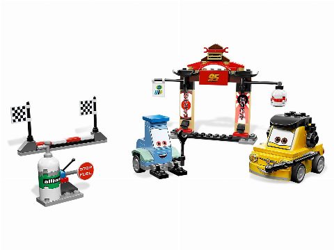 Zestaw LEGO Tokyo Pit Stop (Cars)