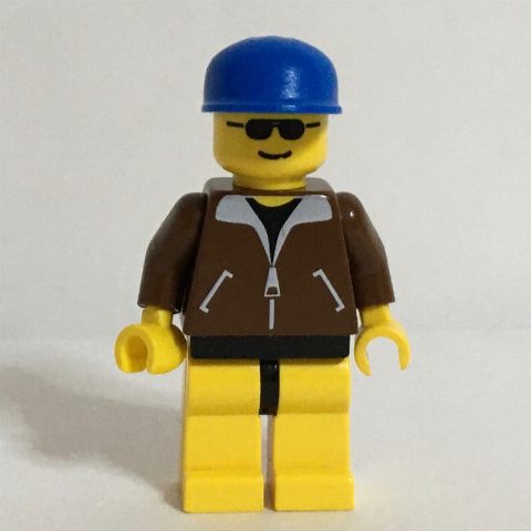Minifigurka Man - Brown Jacket, Yellow Legs, Blue Cap