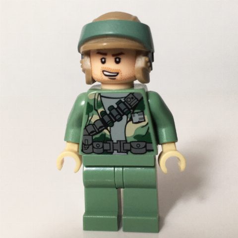Minifigurka Rebel Trooper in Endor Uniform, Sand Green Legs, Beard Stubble