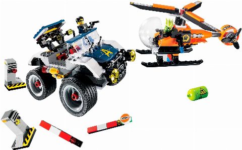 Zestaw LEGO 4-Wheeling Pursuit (Agents)