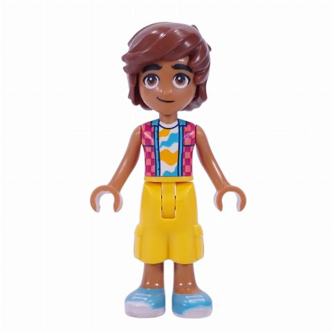 Minifigurka Leo - Red Shirt, Yellow Shorts