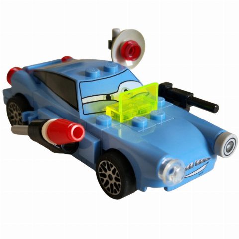 Minifigurka Finn McMissile, Weapons