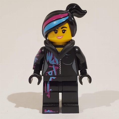 Minifigurka Wyldstyle with Dual Sided Head, Open Mouth Smile / Angry